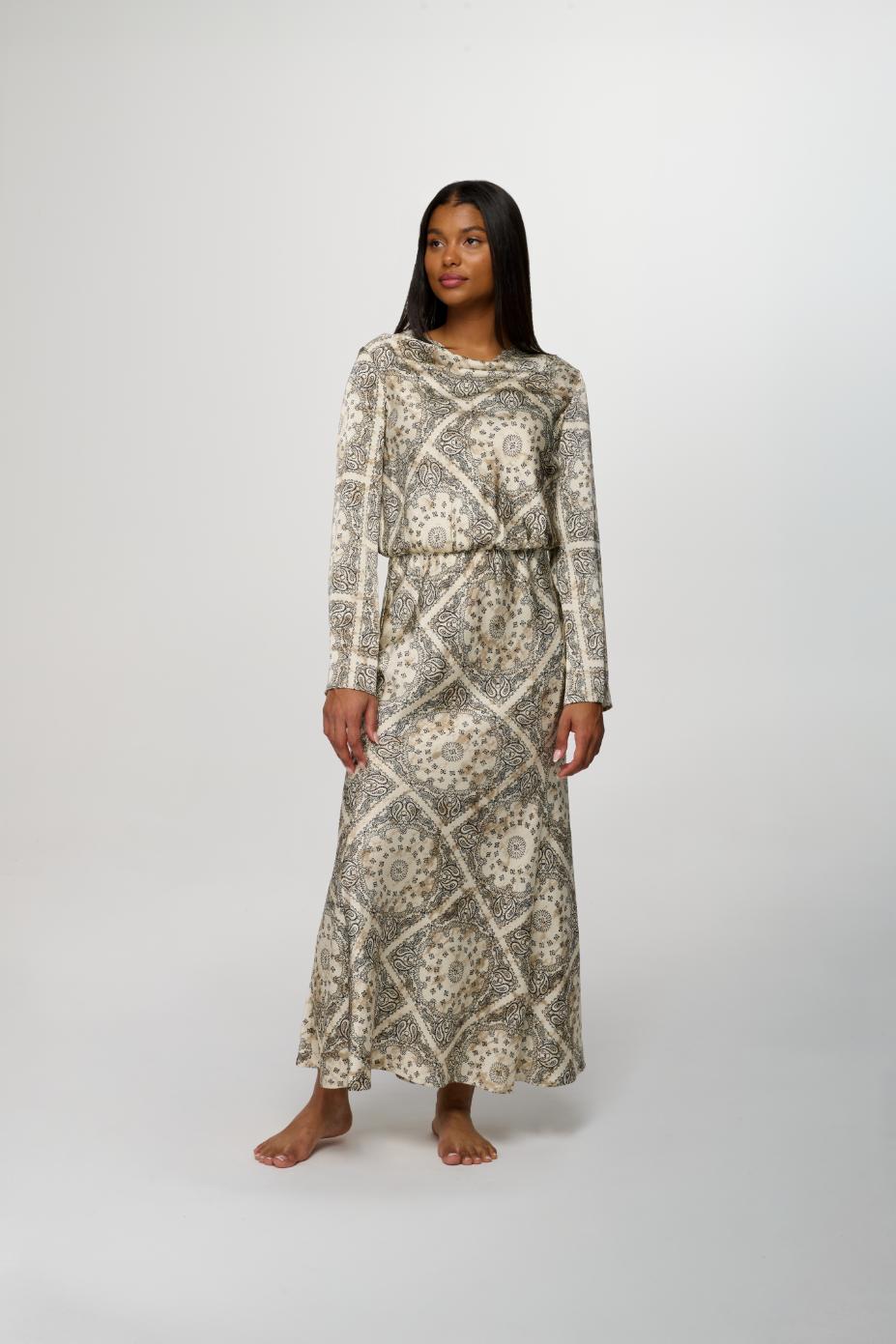 Emily Dress - Image 2