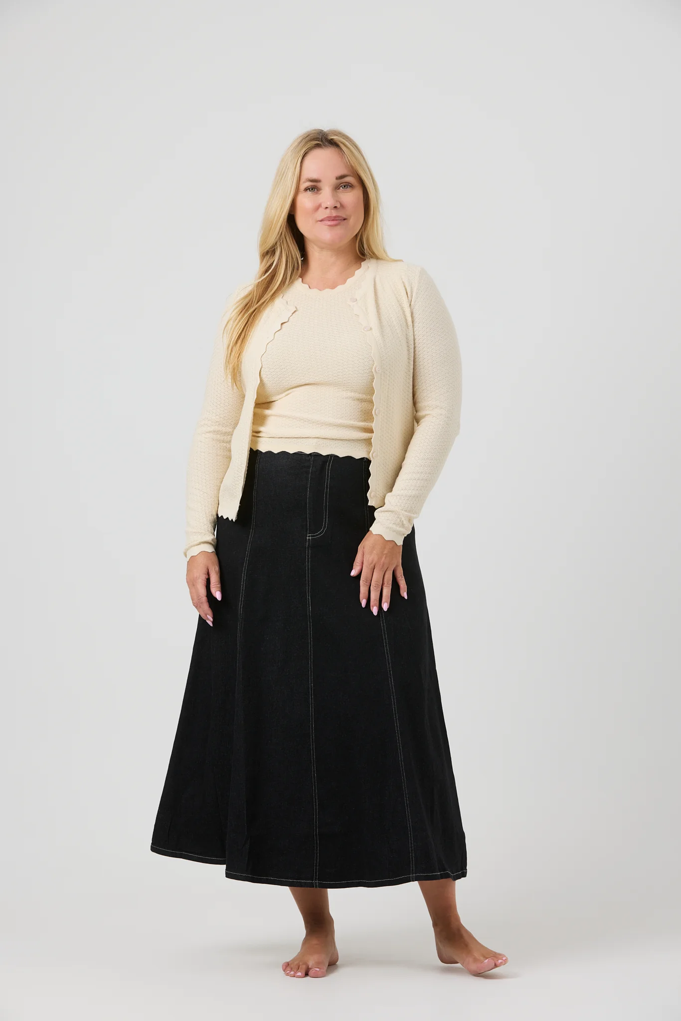 Katie Twinset - Image 11