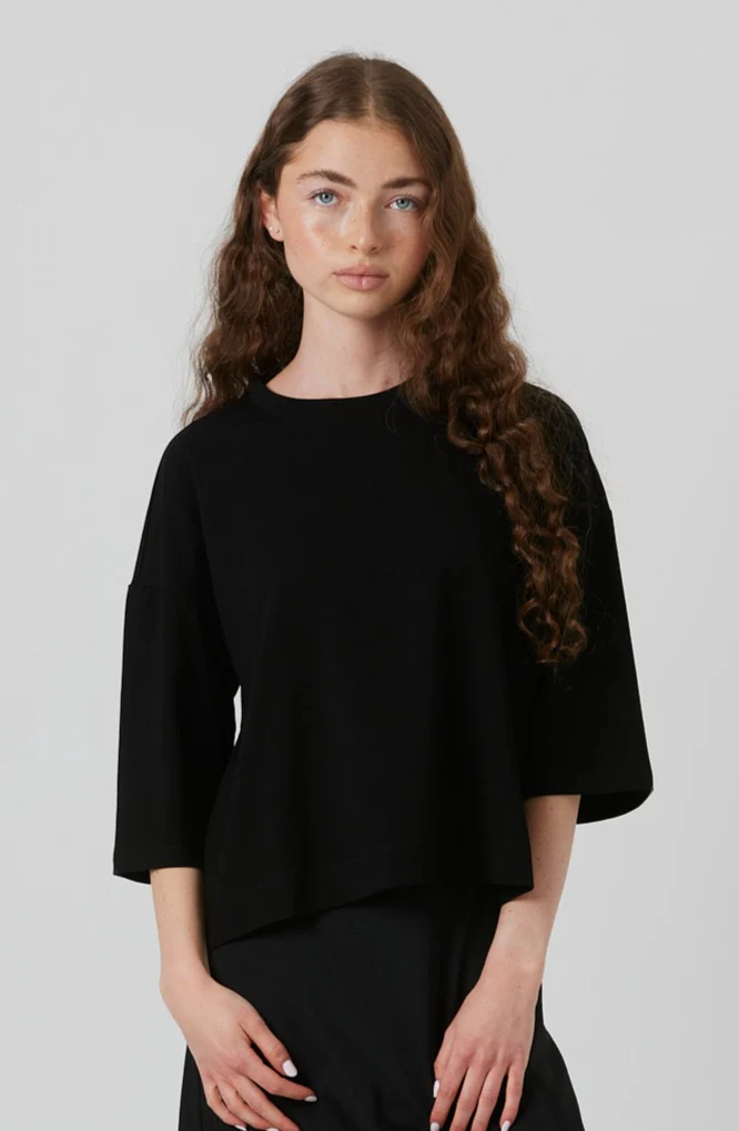 T-Shirt - Image 4