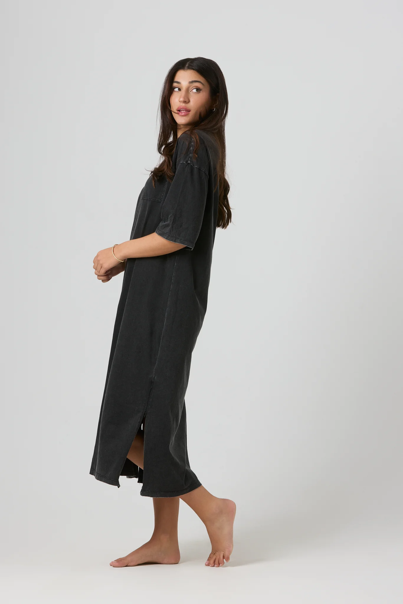 T-Shirt Midi Dress - Image 5